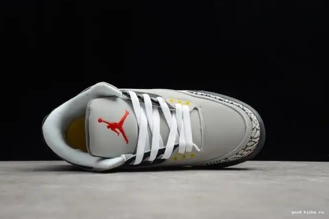 Grey Jordan (2021) Air 3 Cool Retro CT8532-012 0513